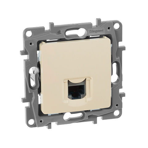 Legrand Etika Слоновая кость Розетка комп (RJ45) 5 категория  UTP
